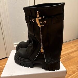 Super cool foldover  festival boots